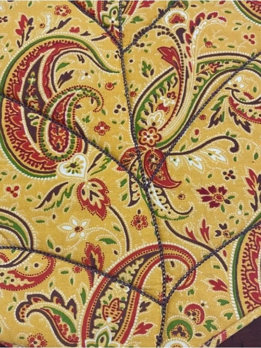 JCP Home Collection Oak Leaf Shaped Yellow Paisley Placemats - Set of 4